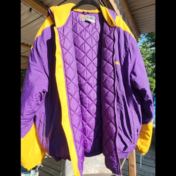 NIKE NFL MINNESOTA VIKINGS PUFFER JACKET - Picture 3 of 13
